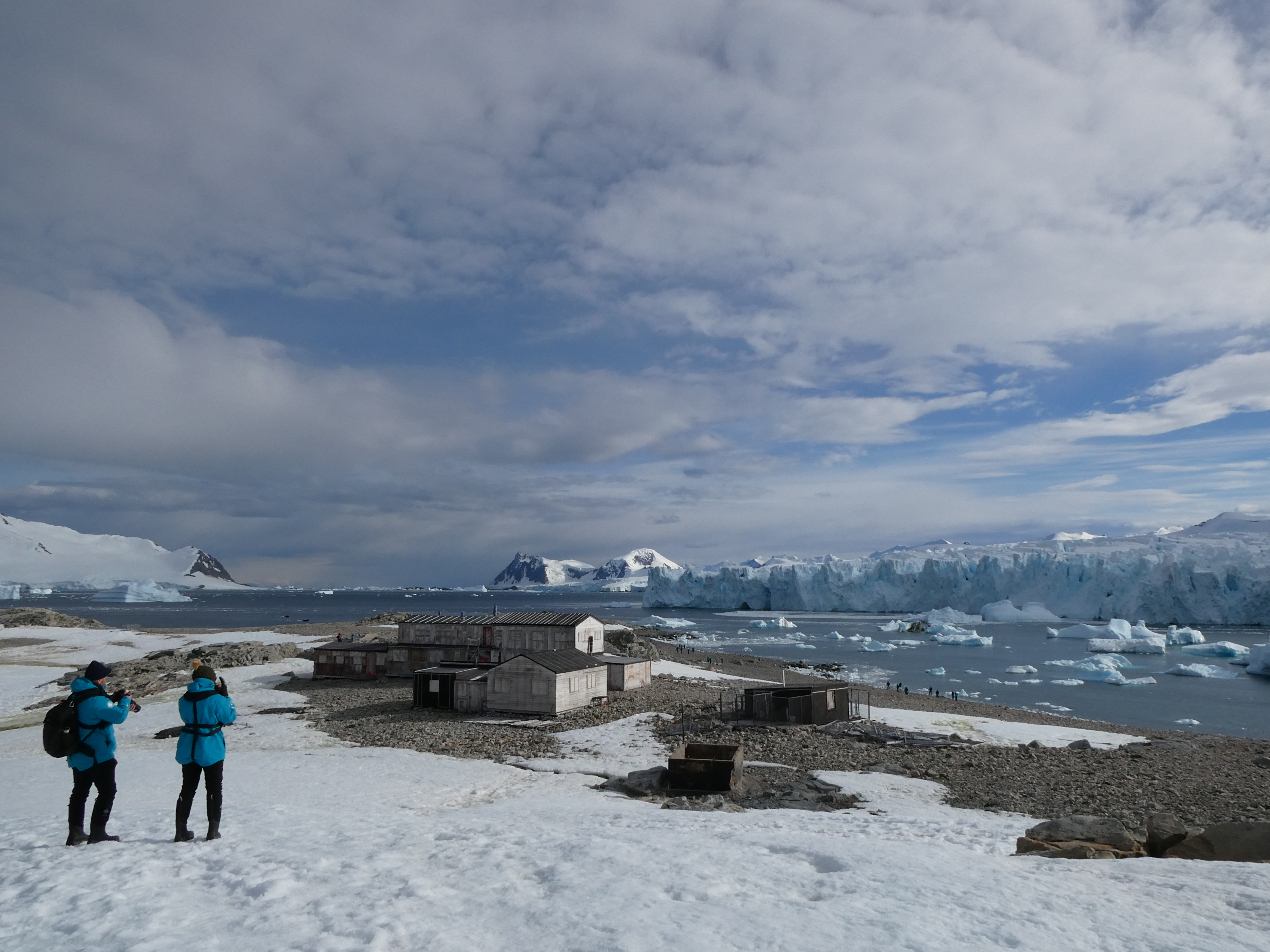 Cruise to the Antarctic Circle