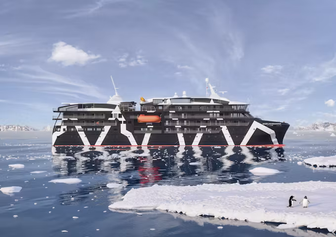 Magellan Discoverer