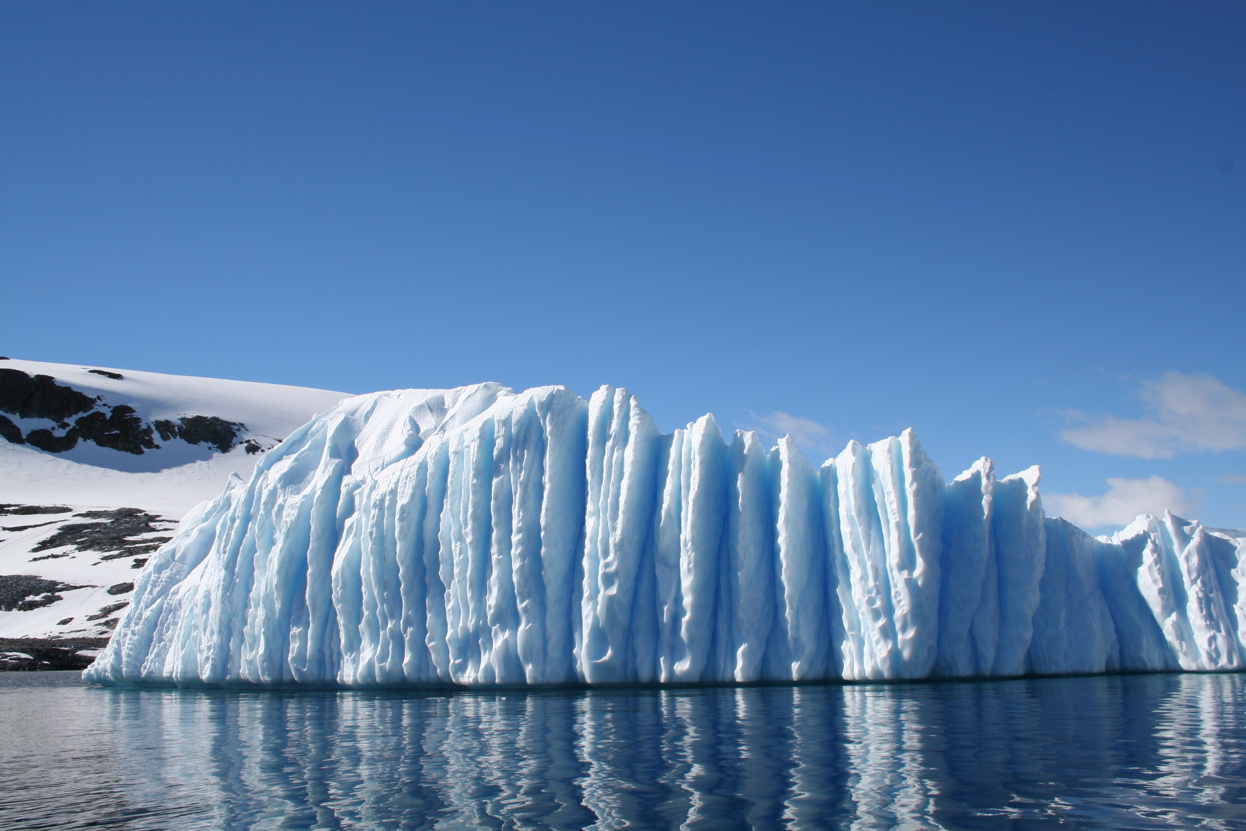Dramatic icebergs of Antarctica