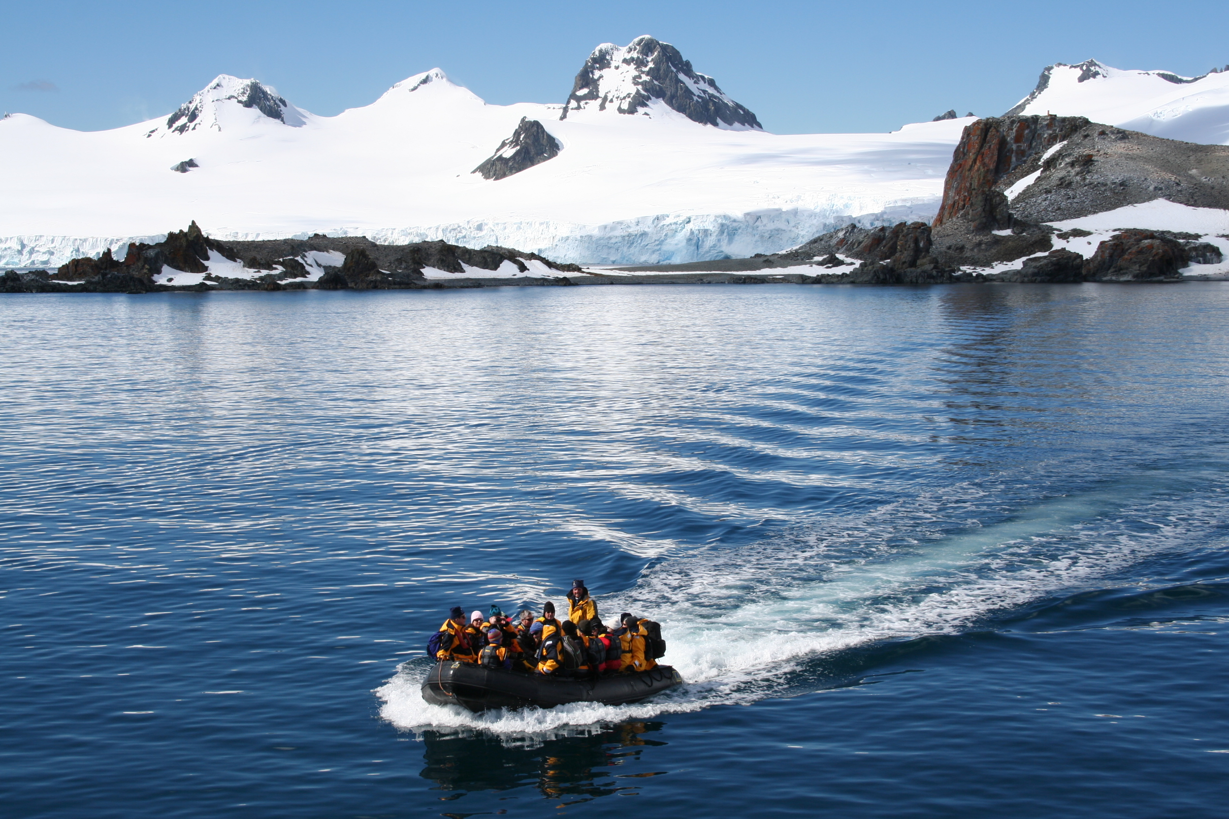 A guide to Antarctic travel