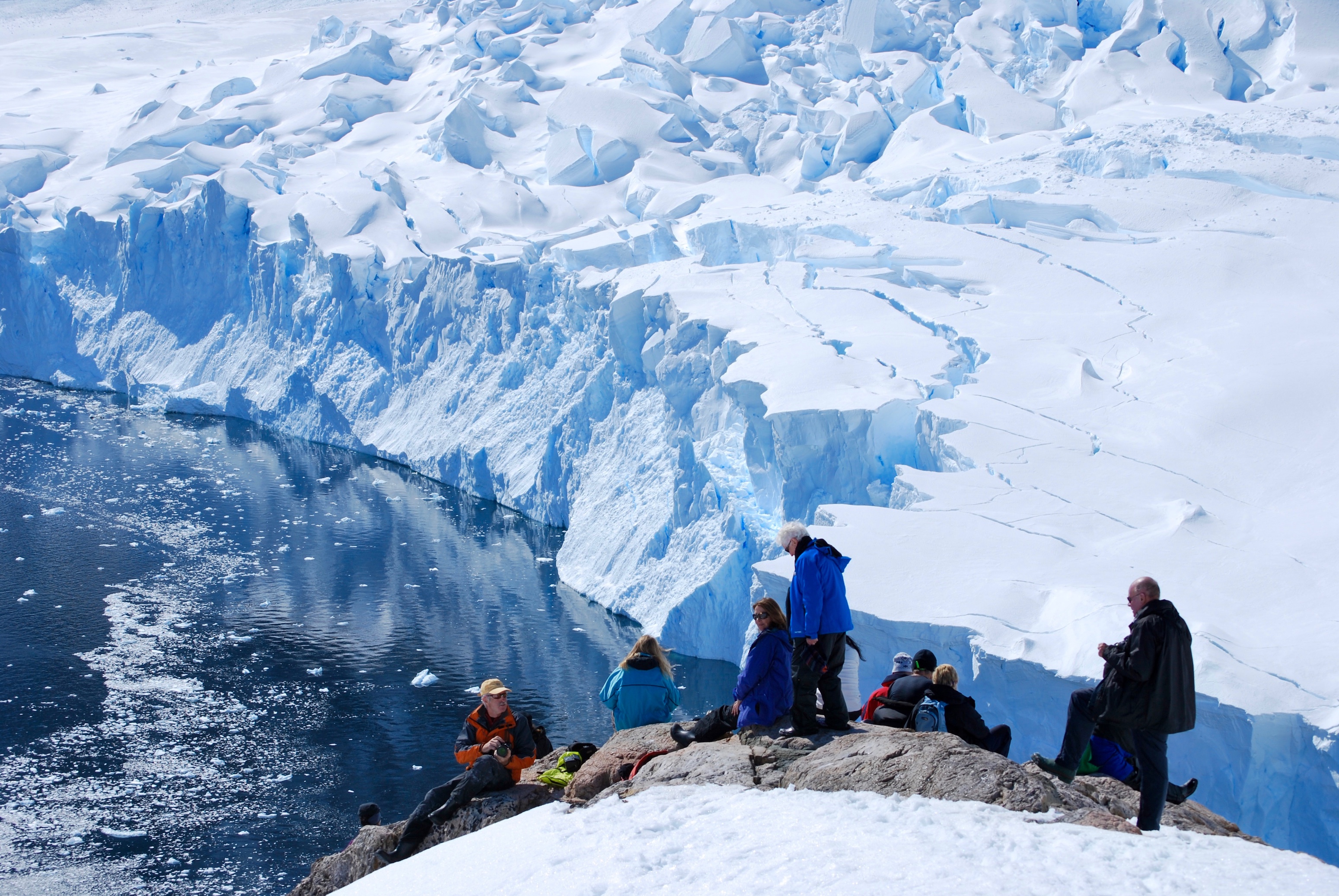 Crossing the Antarctic Circle