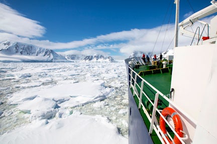 Antarctic Circle Cruises