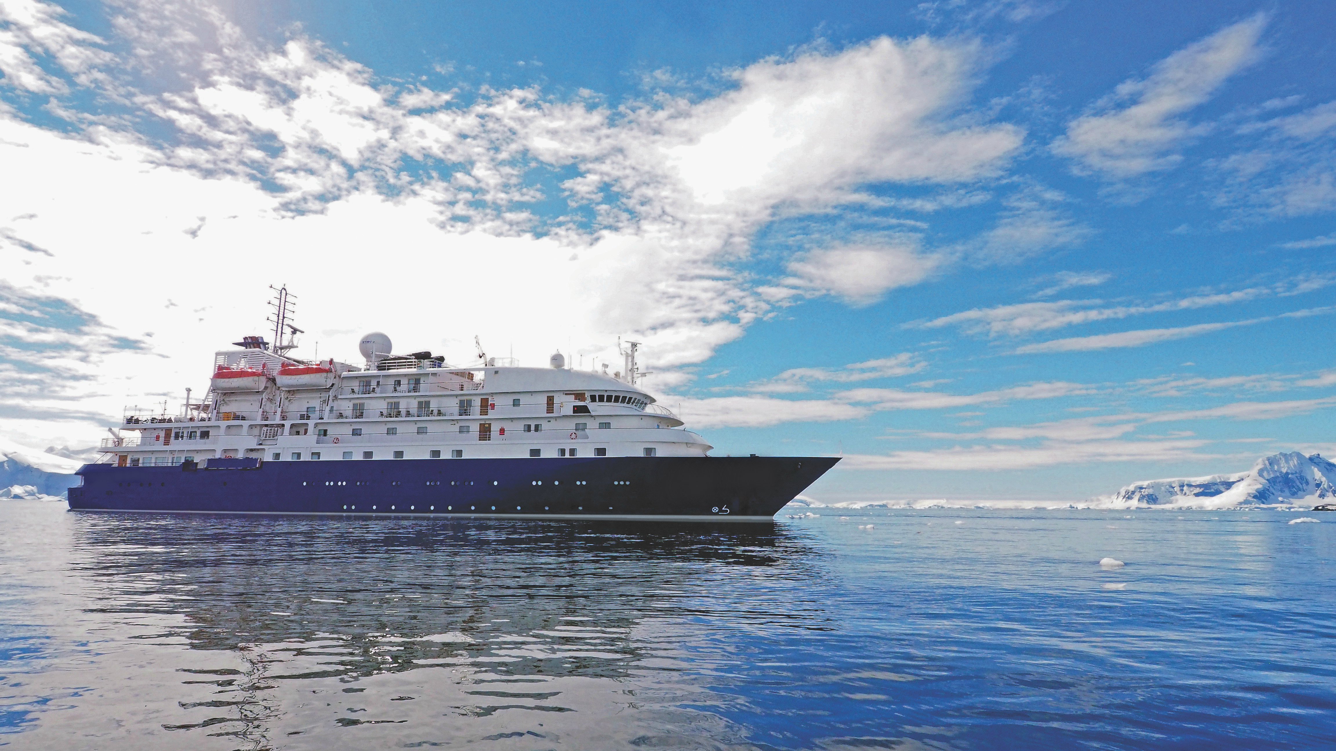 Express Tour of Antarctica