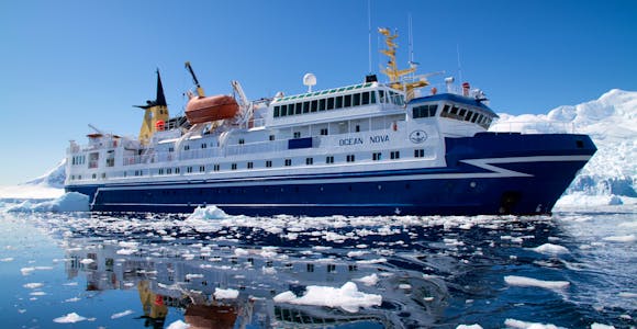Ocean Nova ship