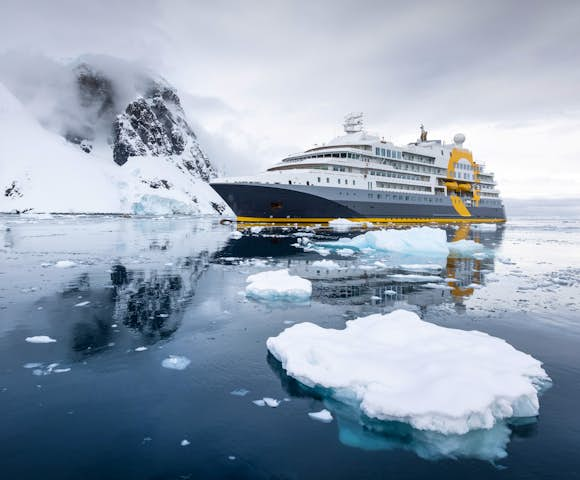 Ultramarine, Antarctic vessel 