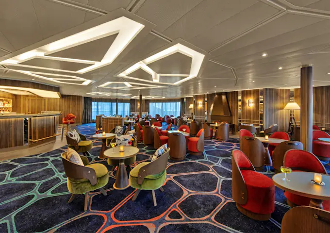 The Club, Seabourn Venture, Antarctic Vessel