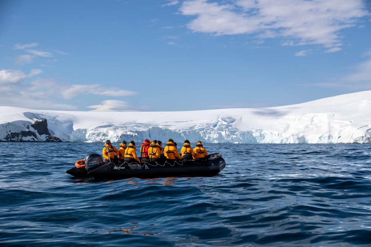Zodiac cruising, Antarctica