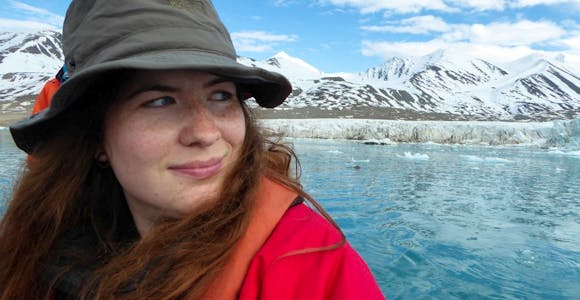 Lizzie at Swoop wth Antarctica backdrop