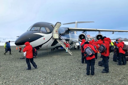 Fly & Cruise Antarctica