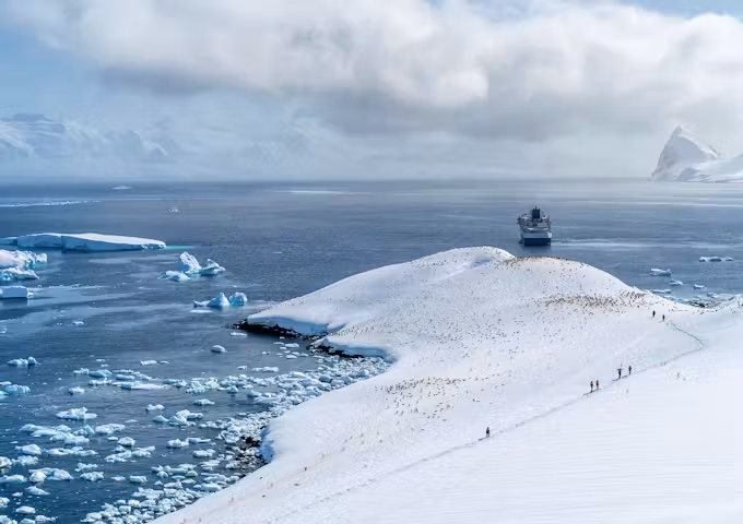 When to go to Antarctica