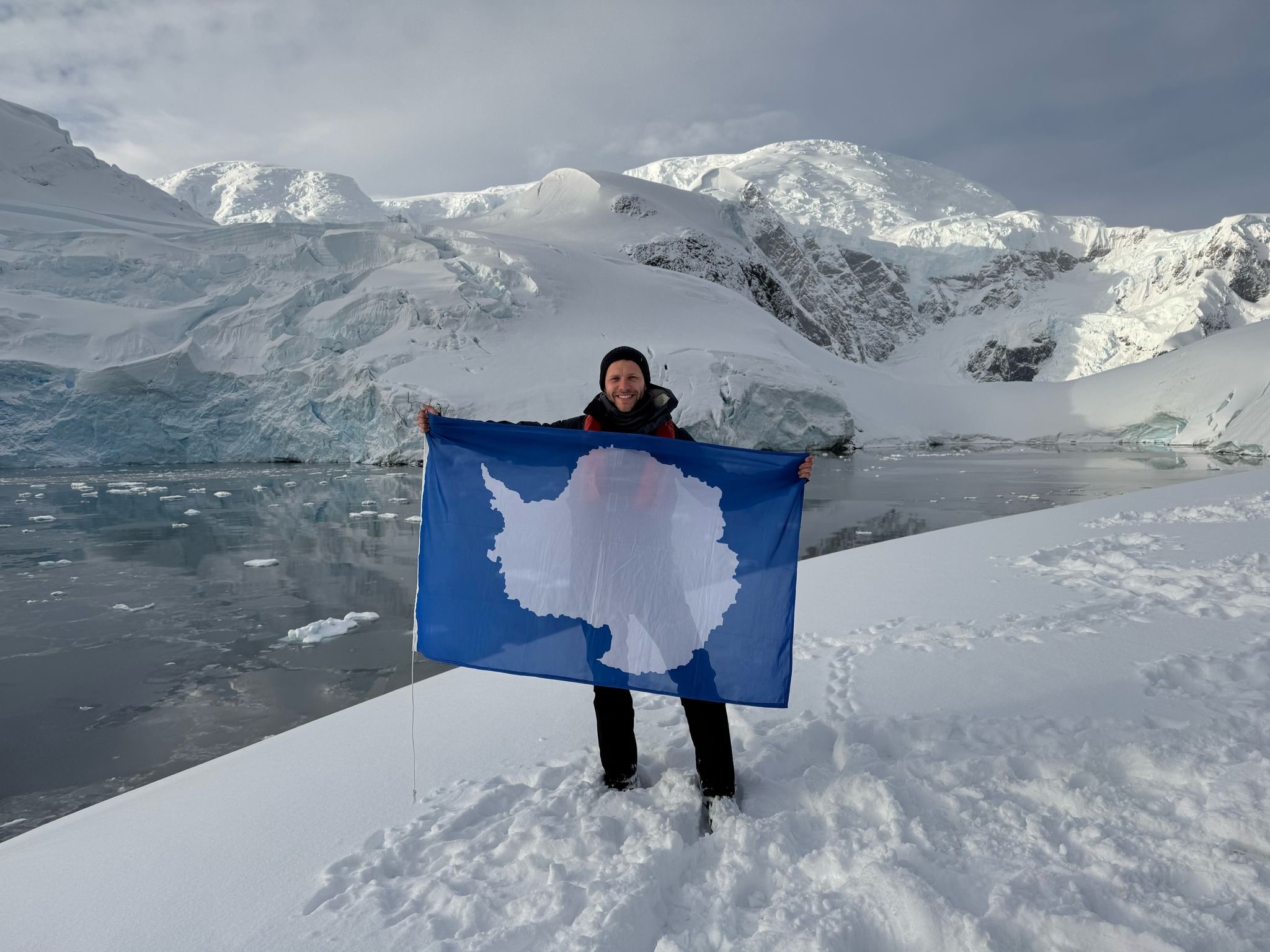 Penguins of the Far South: Falklands, South Georgia & Antarctica with special guest Billy Heaney