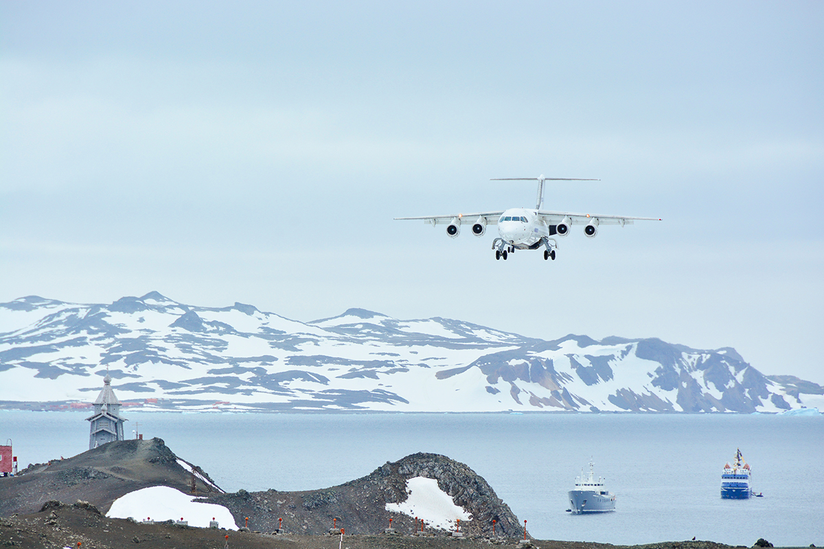 Complete Antarctica: Sail In, Fly Out