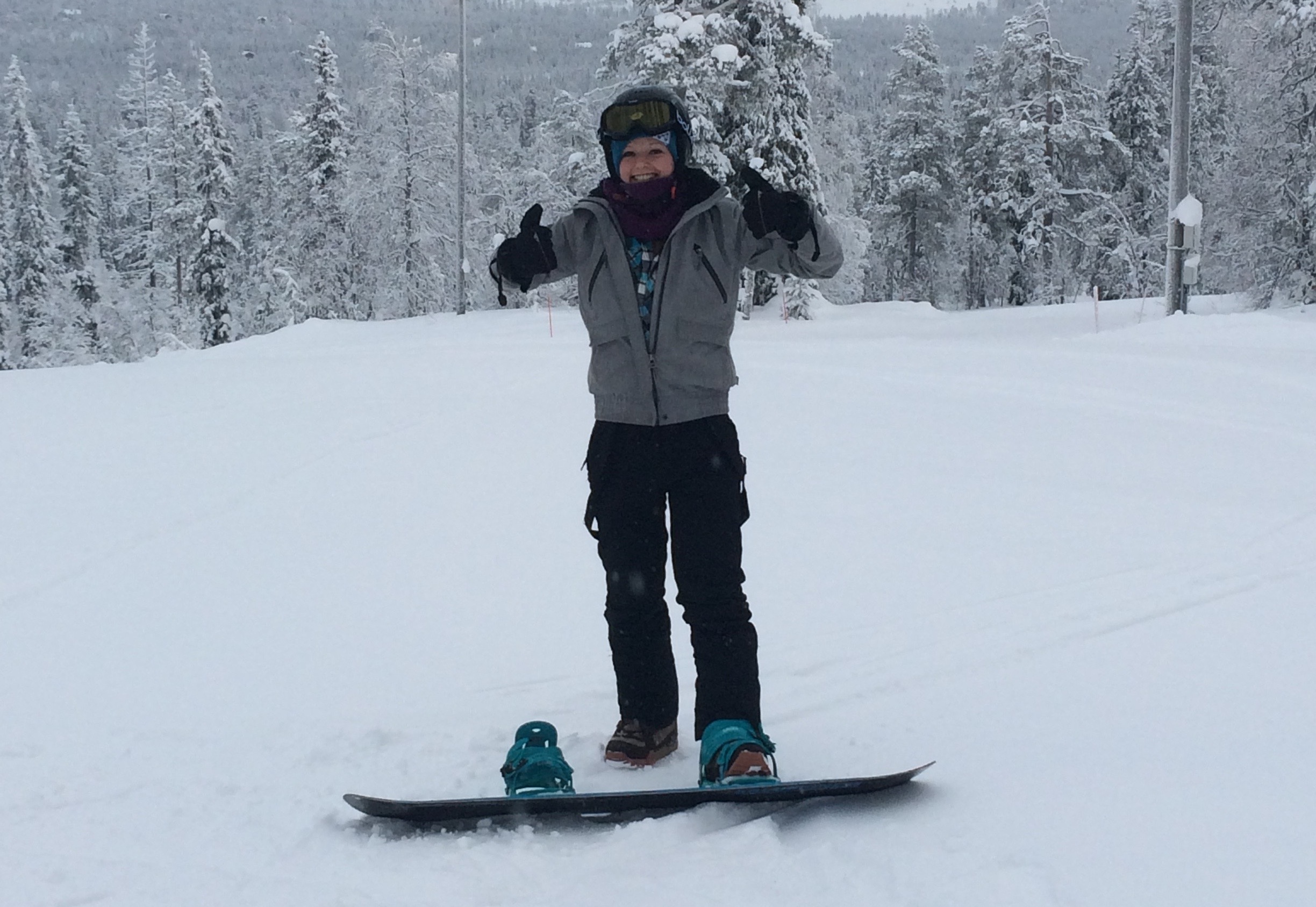 Nicole from Swoop goes snowboarding in Finland
