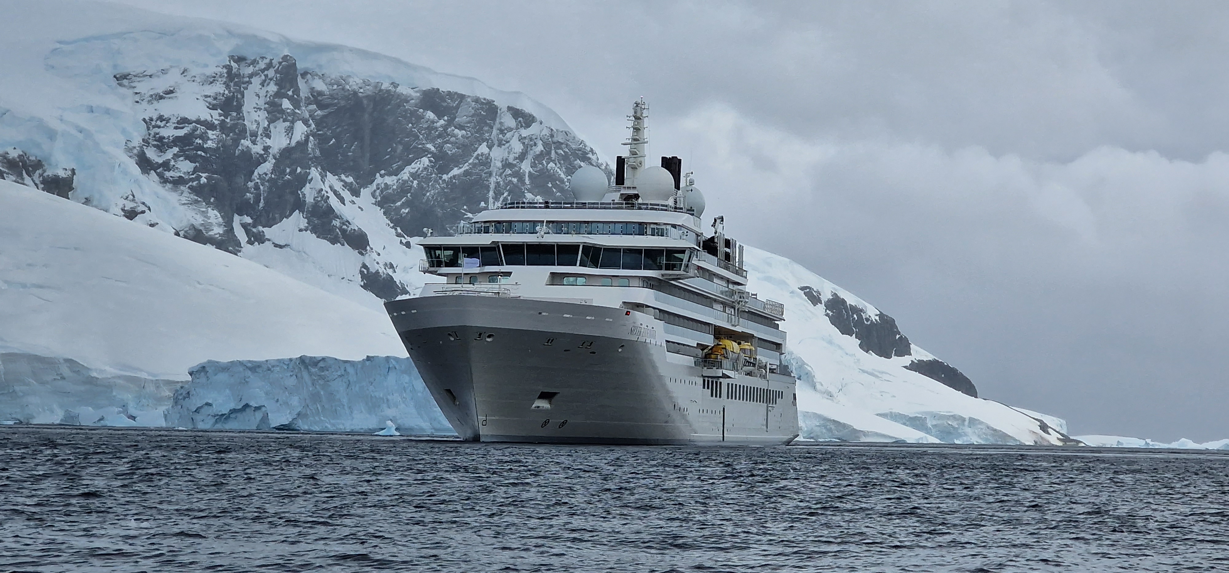 Landscape image of Silver Endeavour with mountain scenery